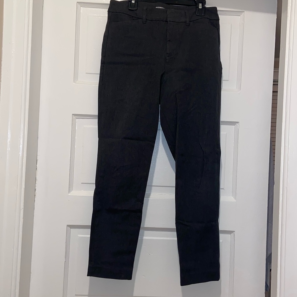Old Navy Pixie Pant, Size 4, Gray